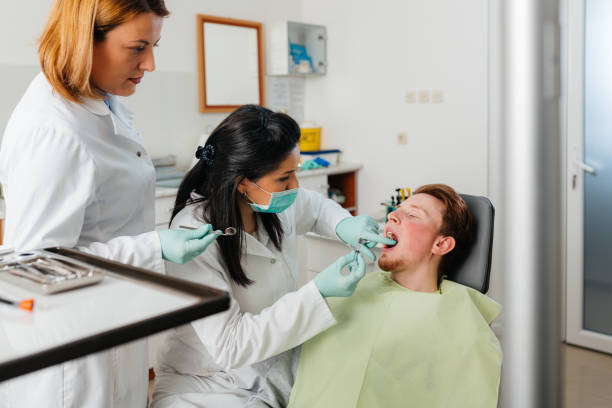 Best Emergency Root Canal Treatment in Oakdale, MN